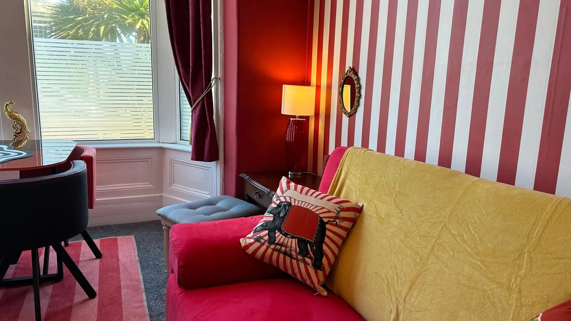 Apartment Circus Suite Blackpool